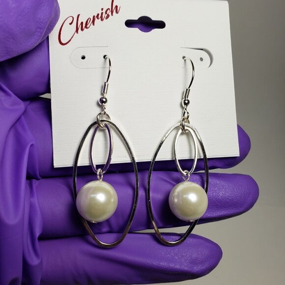 Women's Stylish Polished Silver tone Hoop, bead Design 2.5" drop dangle Earrings - Picture 6 of 6